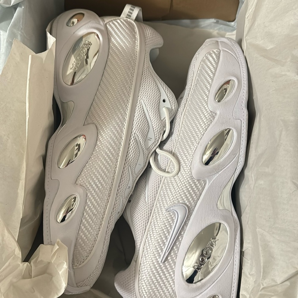 NIKE NOCTA GLIDE DRAKE White Chrome worn only once like Brand new